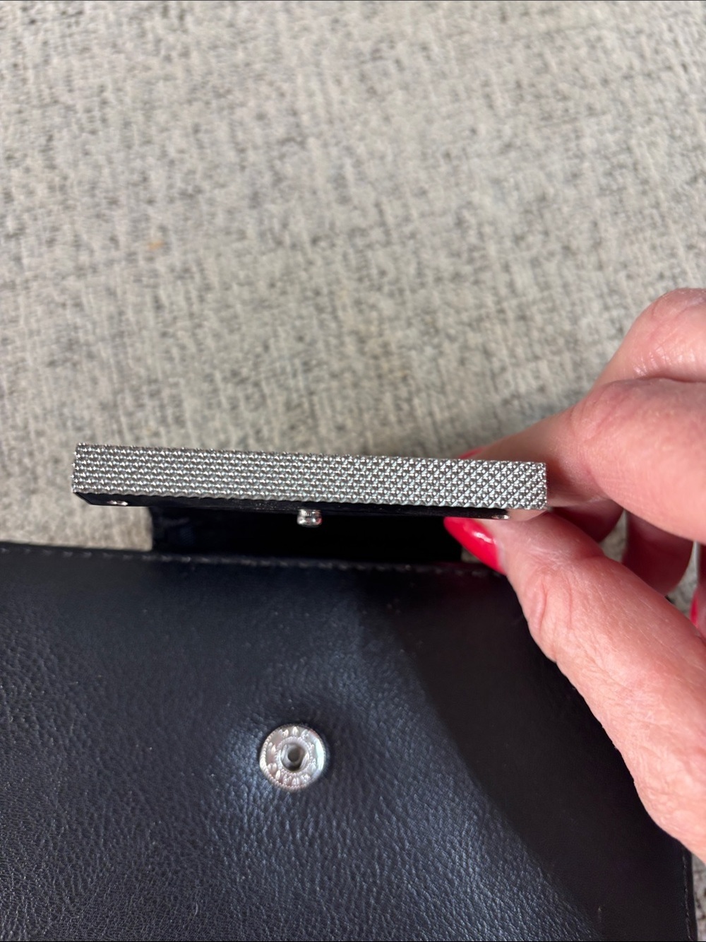 Tahari Black Leather RFID Zip Wallet with Metal Logo - Picture 2 of 9